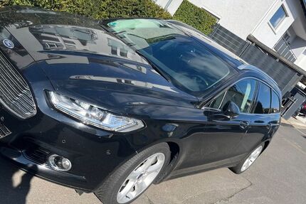 Ford Mondeo 163.000 km 8.900 &euro; Taunusstein 65232