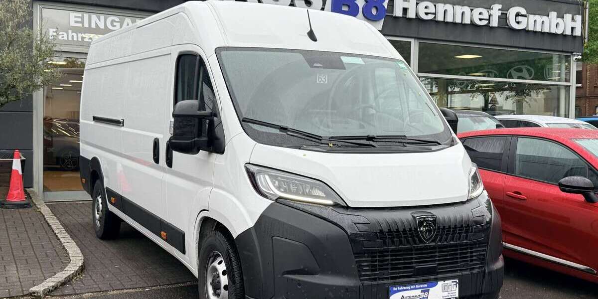 Peugeot Boxer 15.323 km 26.900 &euro; Hennef 53773