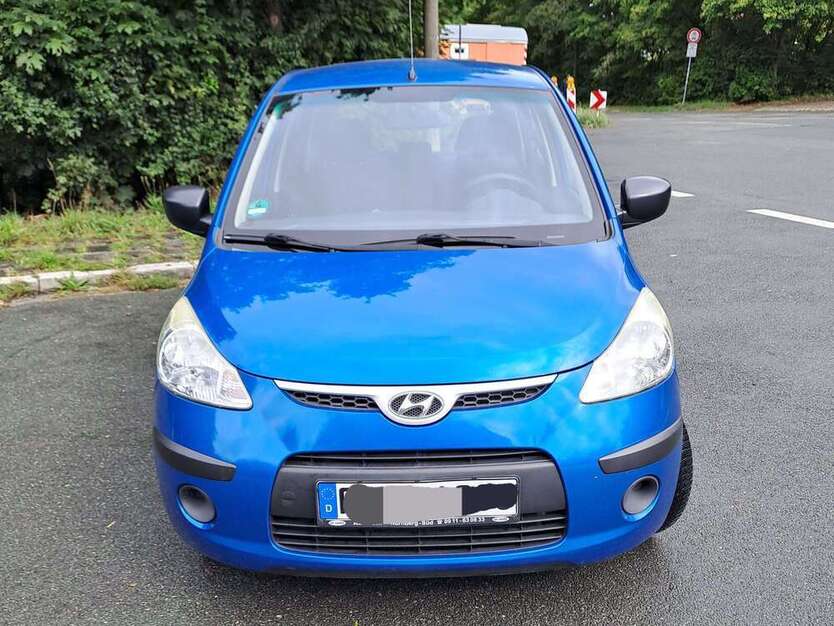 i10