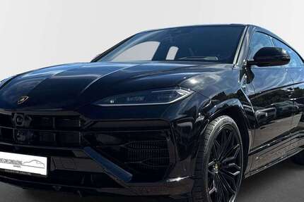Lamborghini Urus 5.000 km 362.990 € Hamburg 22529