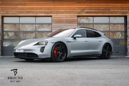 Porsche Taycan 77.000 km 68.950 &euro; Aachen 52072