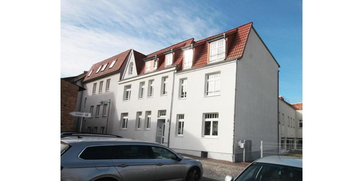 Etagenwohnung Güstrow - 3 Zimmer, 65 m&sup2;, 428&euro; | Angebot:26602527