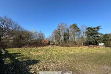 Grundstück zu verkaufen in Hatten 199.000 € 920 m²