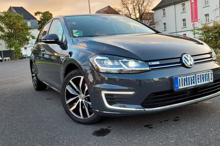 VW Golf 90.000 km 14.500 € Hanau 63452