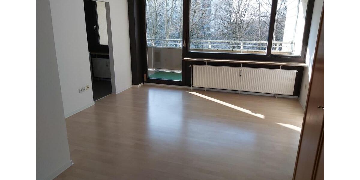 1 Zi Apartment mit TG, ING Waldeysenstrasse 17 -- von Privat -- 1 zimmer