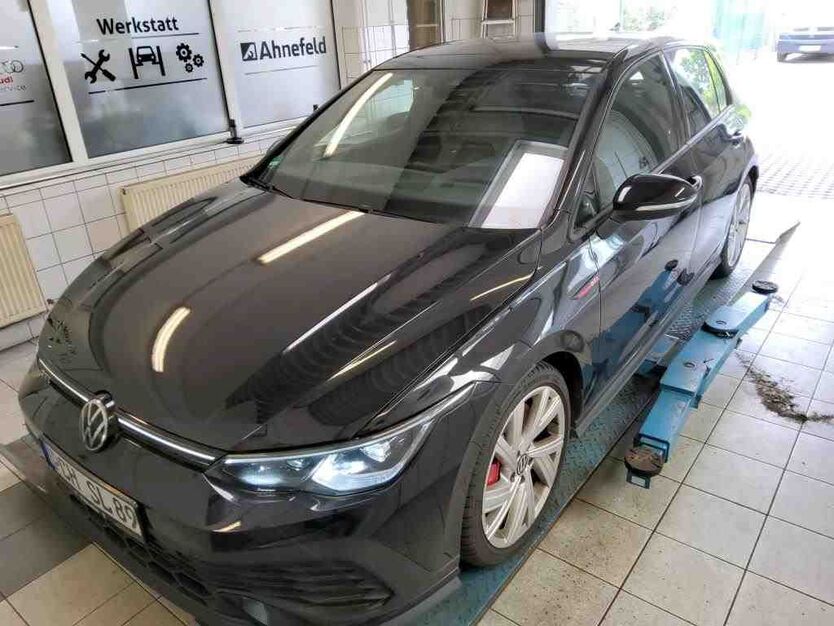 VW Golf 11.590 km 34.840 € Wackersdorf 92442