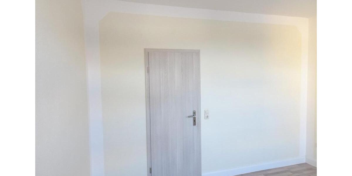 Etagenwohnung Schönebeck (Elbe) - 2 Zimmer, 60 m&sup2;, 450&euro; | Angebot:26421463