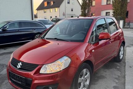 Suzuki SX4 67.200 km 8.790 € München 80999