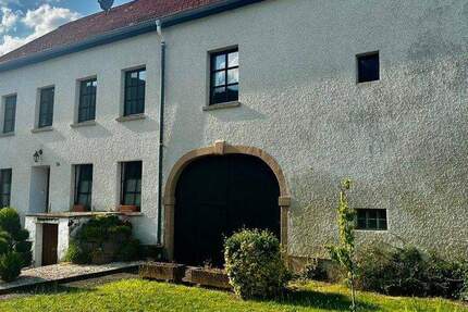 Haus Echternacherbrück - 6 Zimmer, 200 m&sup2;, 335.000&euro; | Angebot:24777897