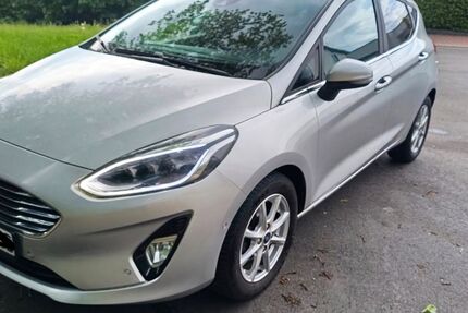 Ford Fiesta 52.889 km 12.690 &euro; Neuhof 36119