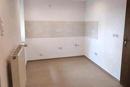 Haus Mettlach - 7 Zimmer, 150 m&sup2;, 1.200&euro; | Angebot:26412173