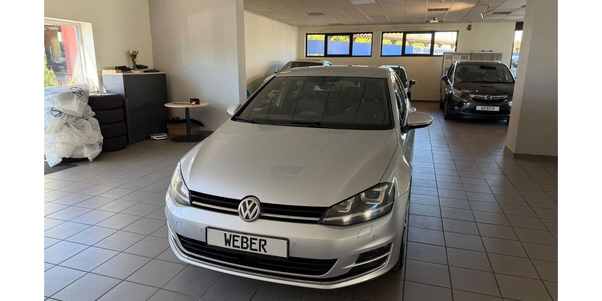 VW Golf 136.000 km 8.499 &euro; Hessisch Lichtenau 37235