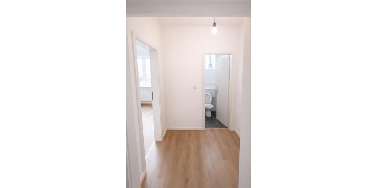 Etagenwohnung Düren Mariaweiler-Hoven - 4 Zimmer, 127 m&sup2;, 950&euro; | Angebot:25416460