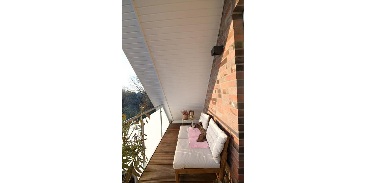 Dachgeschoßwohnung Oldenburg Alexandersfeld - 2 Zimmer, 39 m&sup2;, 665&euro; | Angebot:25418698