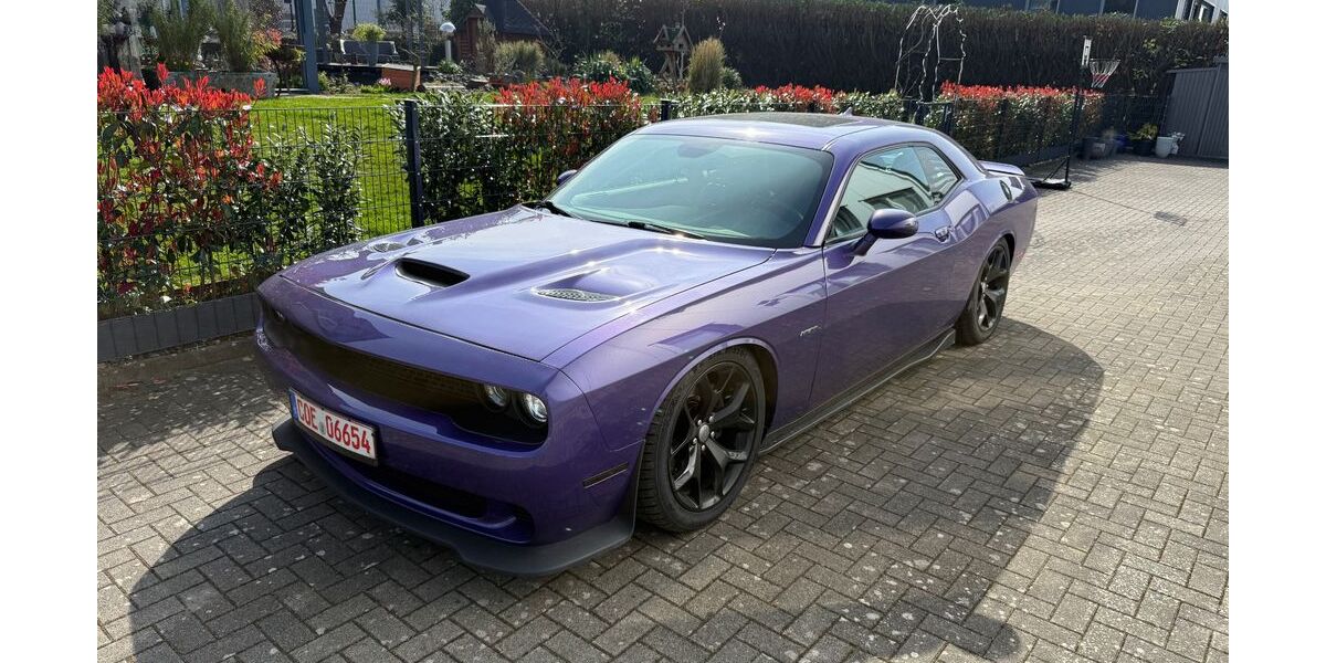 Dodge Challenger 77.000 km 23.995 &euro; Billerbeck 48727