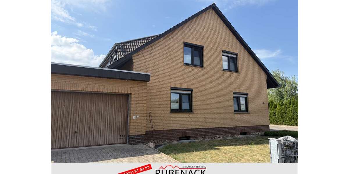 Etagenwohnung Nienburg (Weser) - 4 Zimmer, 130 m&sup2;, 995&euro; | Angebot:27314581