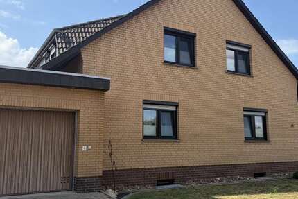 Wohnung Nienburg (Weser) - 4 Zimmer, 130 m&sup2;, 995&euro; | Angebot:27314581