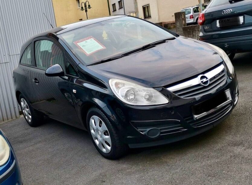 Opel Corsa 163.000 km 2.799 € Koblenz 56077