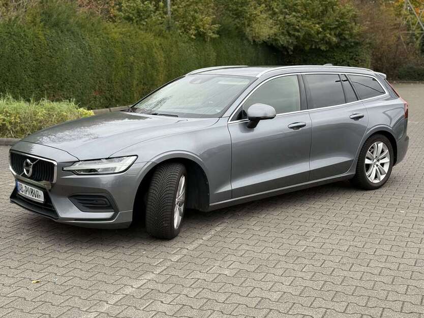 Volvo V60 129.500 km 20.990 € Hösbach 63768