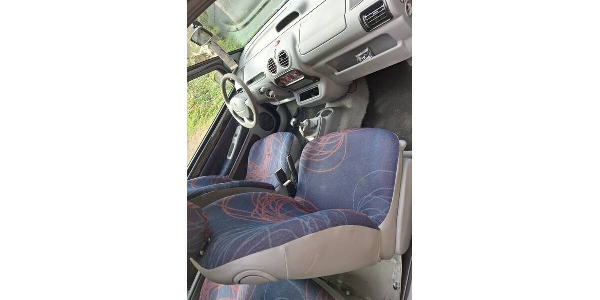 Renault Twingo 153.777 km 1.200 &euro; Katzwinkel 54552