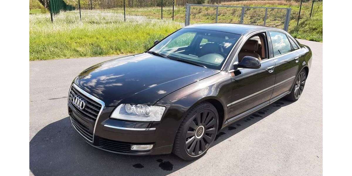 Audi A8 237.000 km 8.990 &euro; Dresden 01259
