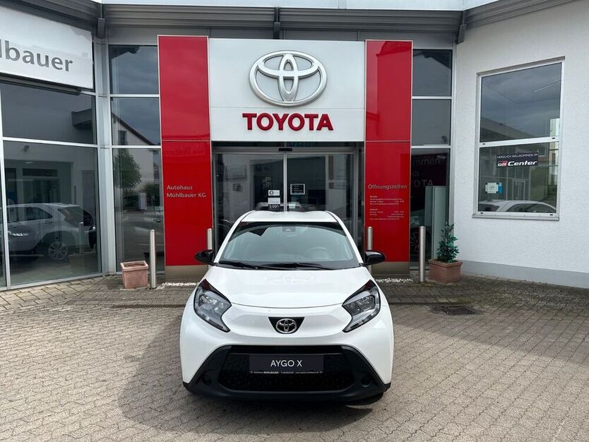 Aygo (X)
