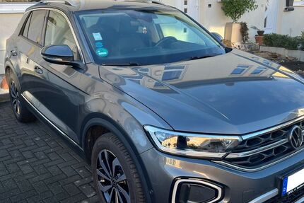 VW T-Roc 45.000 km 19.500 &euro; Niederkassel 53859