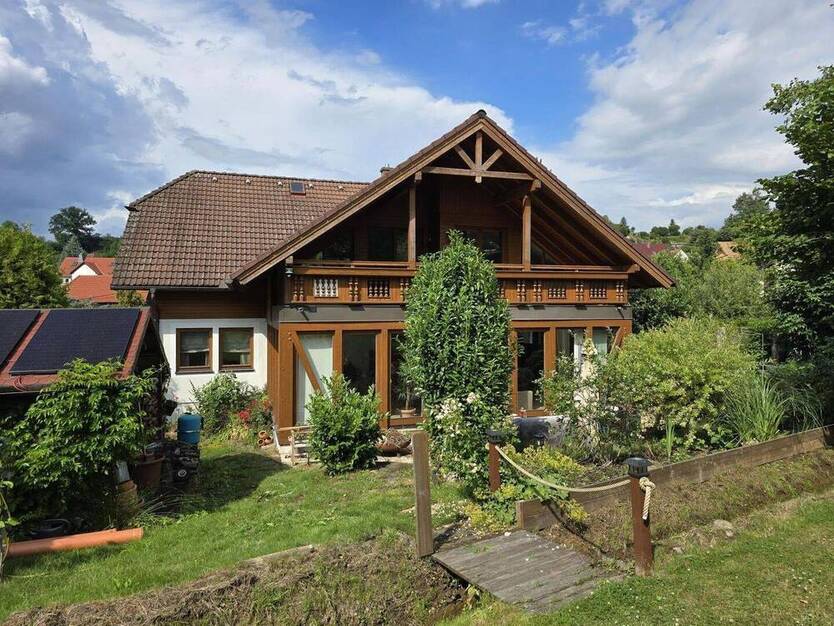 Doppelhaus mit 2-Einlieger-FerienWohnung -ideal als Generationswohnen zu verkaufen