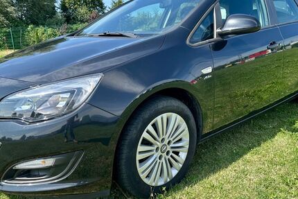 Opel Astra 216.054 km 3.000 &euro; Rostock 18147