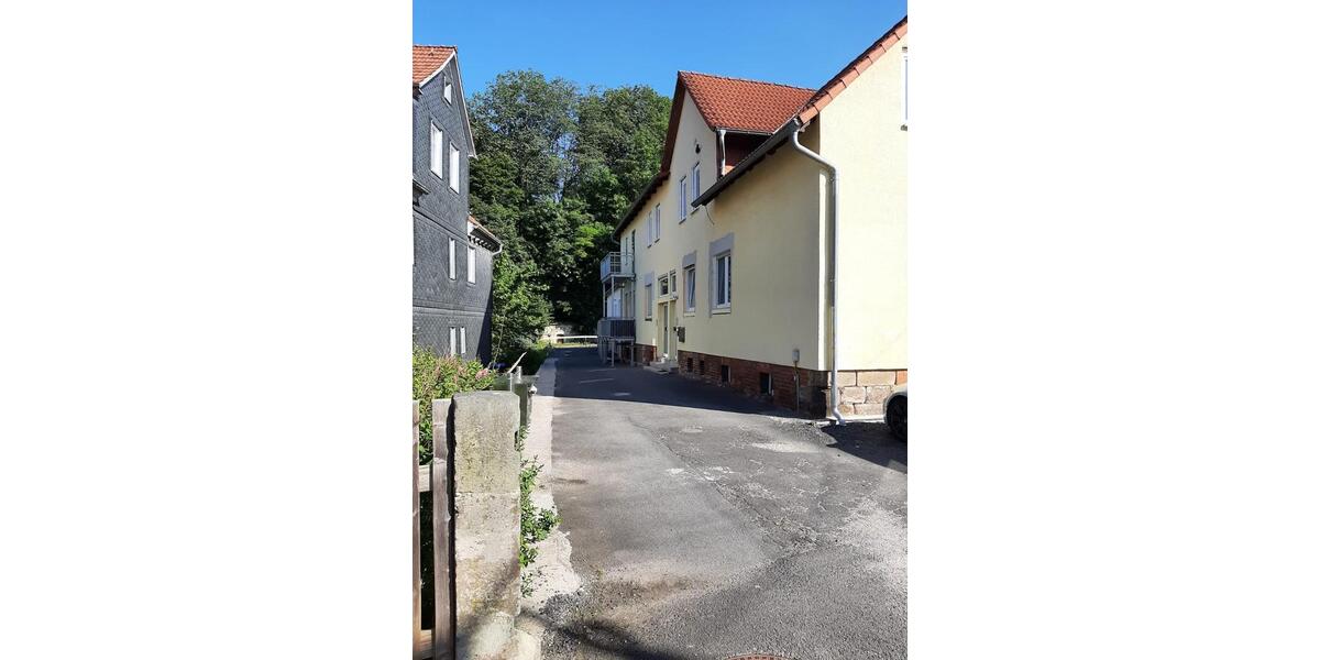 Dachgeschoßwohnung Schleusingen - 3 Zimmer, 78 m&sup2;, 580&euro; | Angebot:25810237