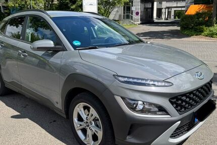 Hyundai KONA 32.000 km 17.350 &euro; Wiesbaden 65183