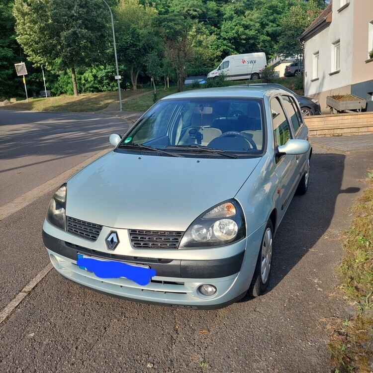 Renault Clio 99.160 km 1.630 € Völklingen 66333