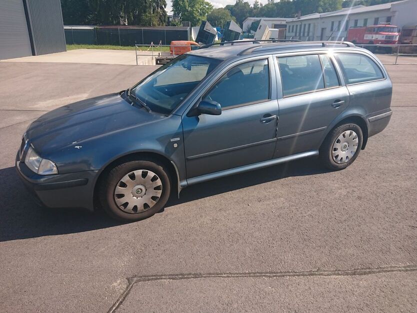 Skoda Octavia 128.900 km 1.600 € Mülsen 08132