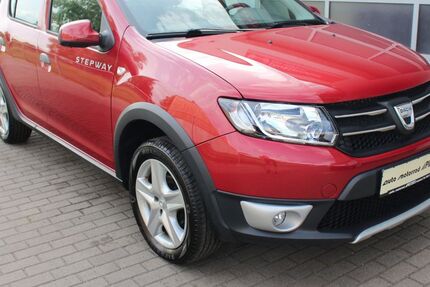 Dacia Sandero 72.810 km 7.490 &euro; Radebeul-Dresden 01445