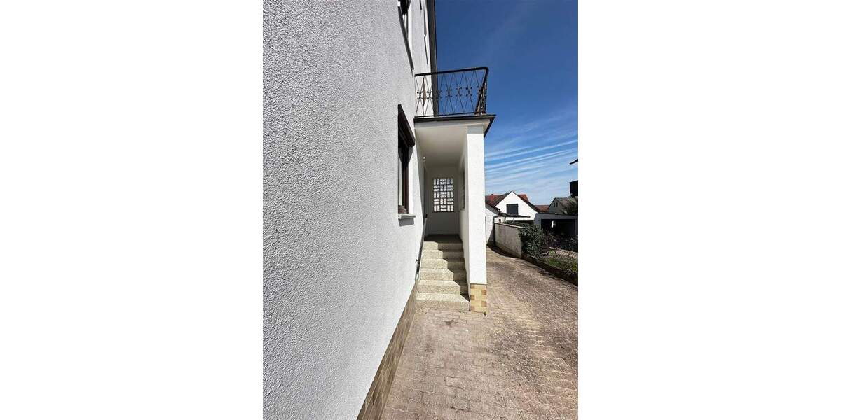 Mehrfamilienhaus, Wohnhaus Pleinfeld - 8 Zimmer, 208 m&sup2;, 619.000&euro; | Angebot:25730729