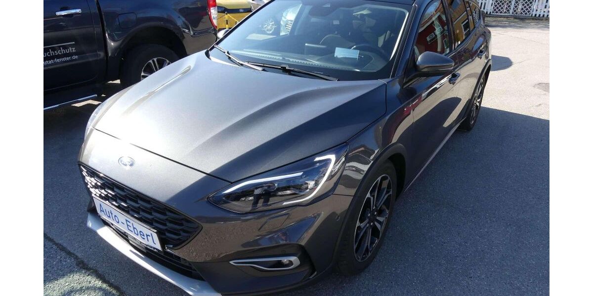 Ford Focus 93.900 km 16.895 &euro; Seeshaupt 82402