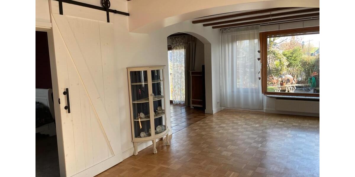 Erdgeschoßwohnung Lindlar - 2 Zimmer, 83 m&sup2;, 980&euro; | Angebot:25541274