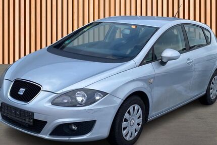 Seat Leon 135.100 km 2.980 &euro; Dresden 01328