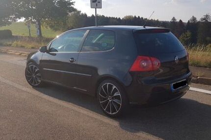 VW Golf 280.000 km 3.500 &euro; Eislingen 79054