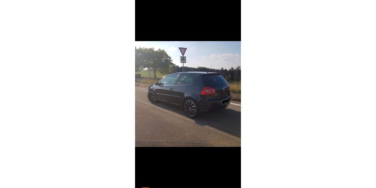 VW Golf 280.000 km 3.500 &euro; Eislingen 79054