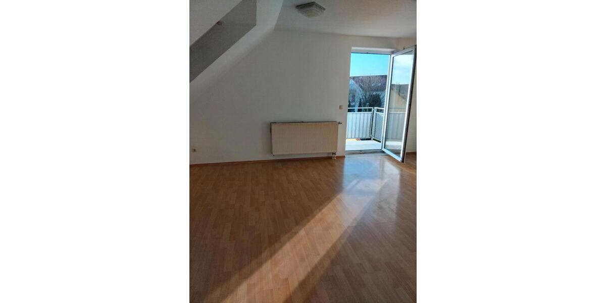 Dachgeschoßwohnung Höchstädt an der Donau - 3 Zimmer, 61 m&sup2;, 650&euro; | Angebot:25332263