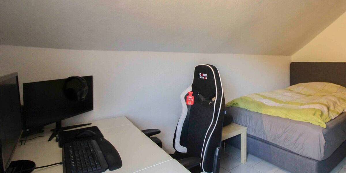 Einfamilienhaus Hiddenhausen - 7 Zimmer, 164 m&sup2;, 219.000&euro; | Angebot:26245271