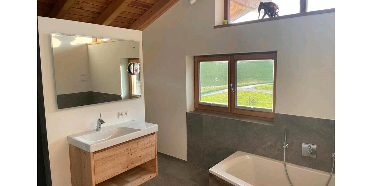 Einfamilienhaus Fischbachau - 5 Zimmer, 165 m&sup2;, 3.700&euro; | Angebot:24660609