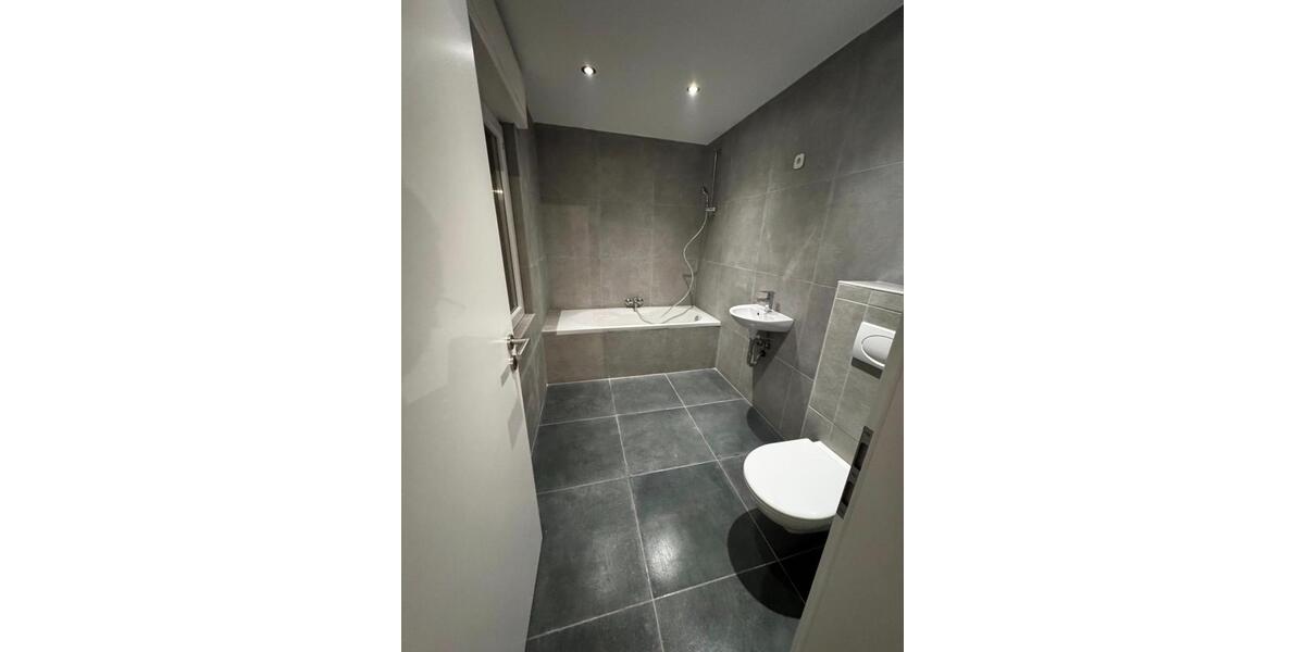 Reihenhaus Übach-Palenberg Palenberg - 5 Zimmer, 135 m&sup2;, 1.500&euro; | Angebot:25734663