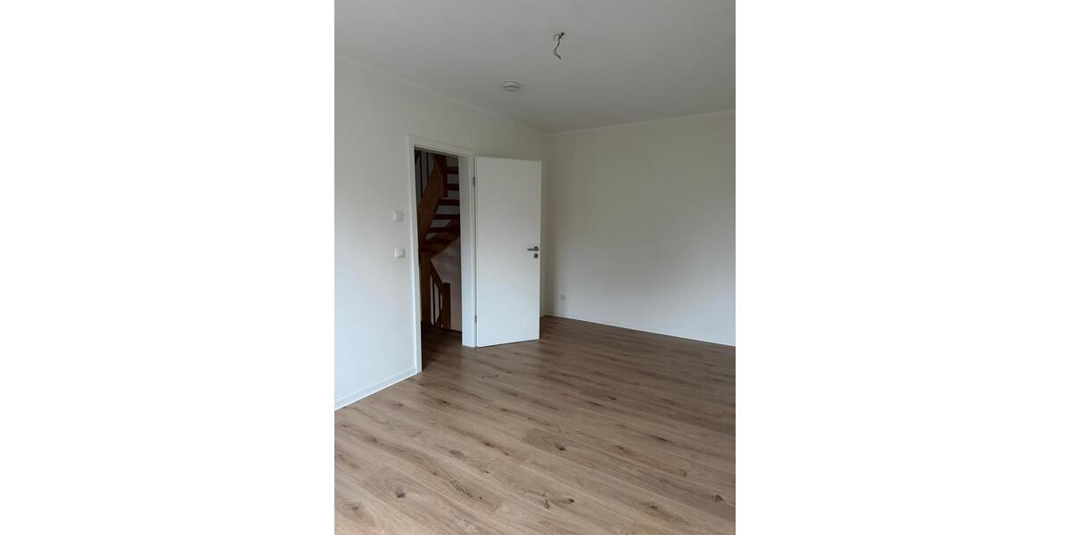 Doppelhaushälfte Preetz - 4 Zimmer, 122 m&sup2;, 421.000&euro; | Angebot:26532052