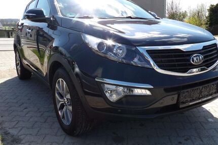 Kia Sportage 72.000 km 11.999 &euro; Bautzen 02625