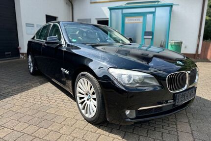 BMW 740