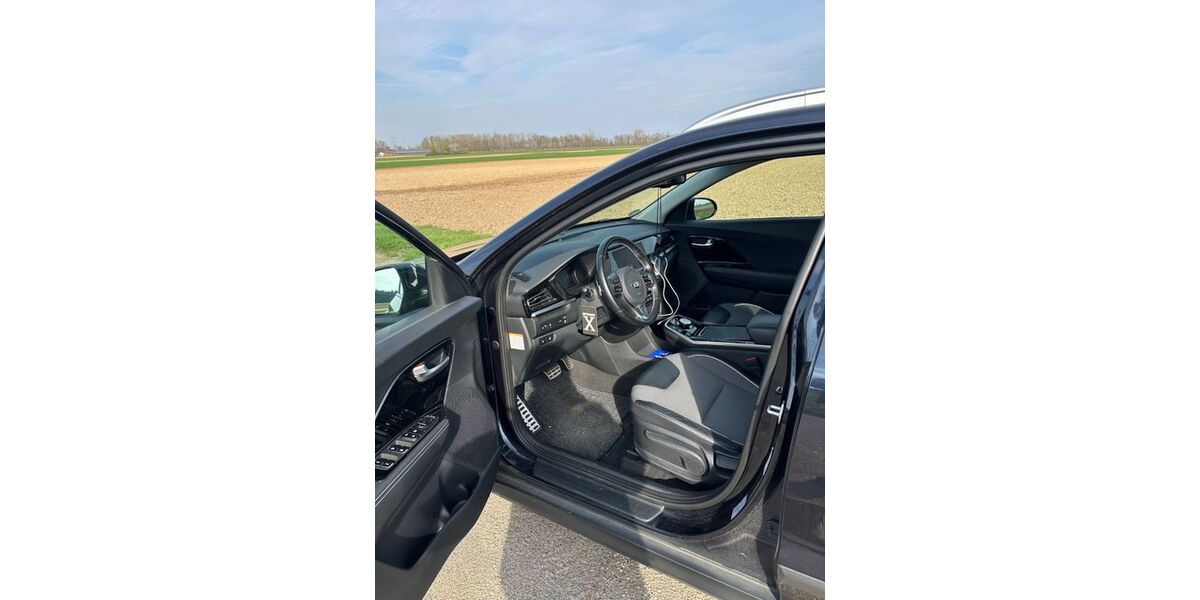 Kia Niro 72.632 km 17.000 &euro; Germersheim 76726