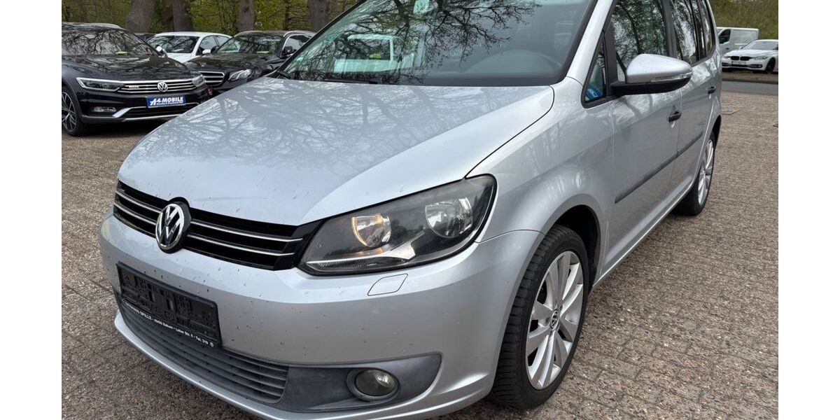 VW Touran 298.500 km 4.499 &euro; Oldenburg 26129
