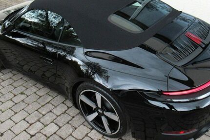 Porsche 992 6.000 km 147.950 &euro; Gauting bei Starnberg 82131